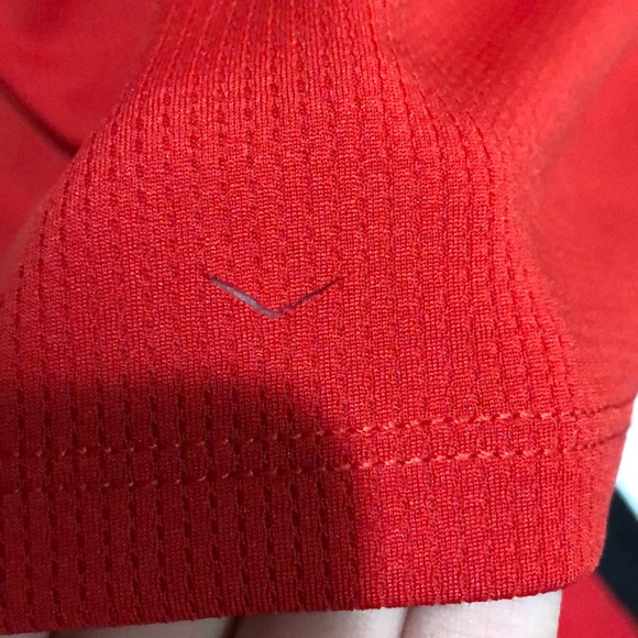 Calgary Flames Hoodie - Picture 6 of 6